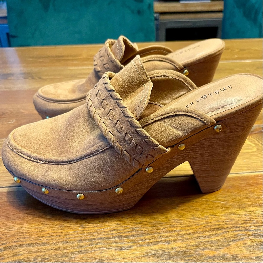 Indigo Rd | Platform Clog Sandals | Stud & Vegan Leather | Women’s 8